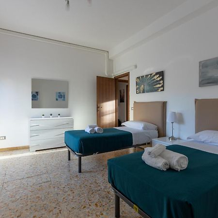 شقة Pisa Quiet And Bright Flats With Balcony المظهر الخارجي الصورة
